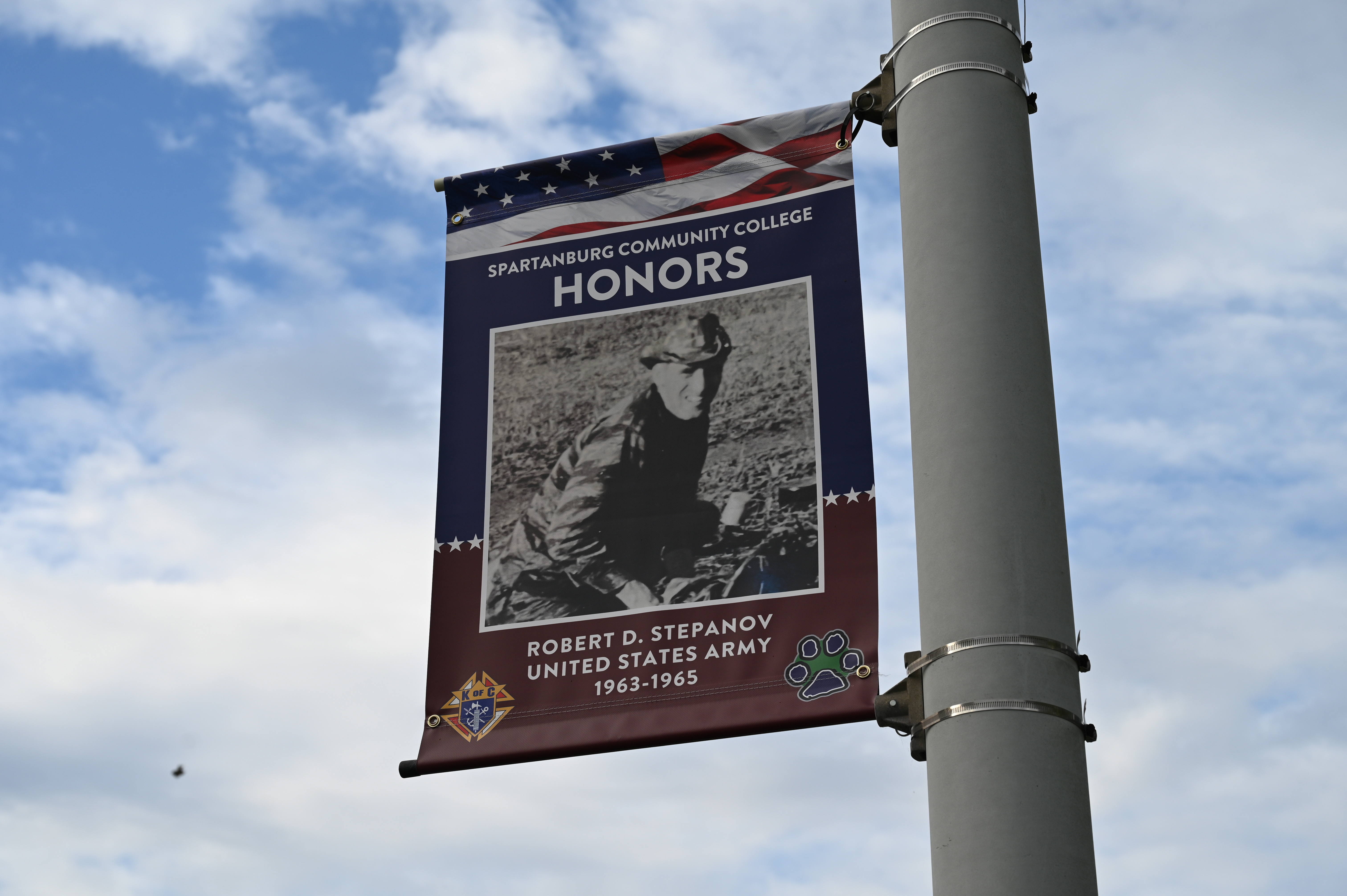 Image of the Hometown heroes veteran banners hung around campus